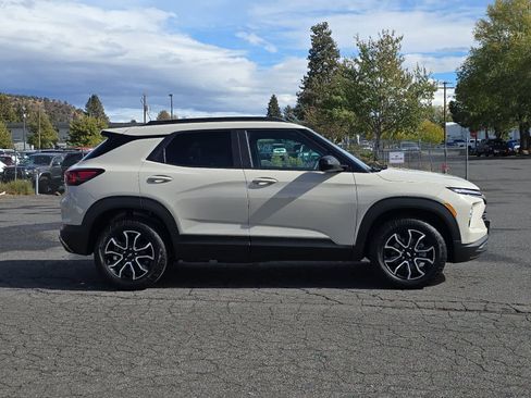 New 2026 Chevrolet TrailBlazer ACTIV w/ Convenience Package image 8