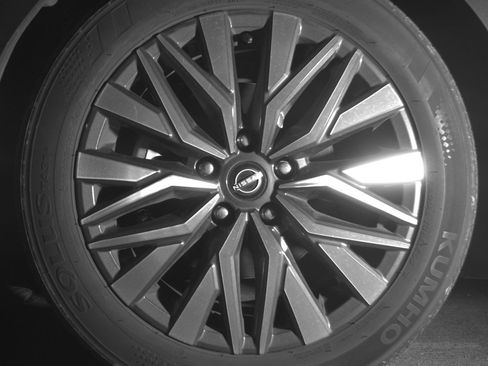 Used 2025 Nissan Altima 2.5 SV image 12