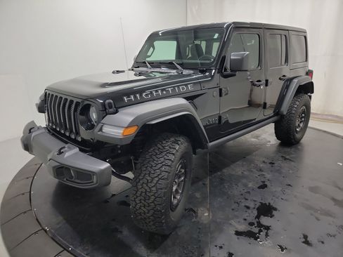 Used 2023 Jeep Wrangler Unlimited Sport image 3