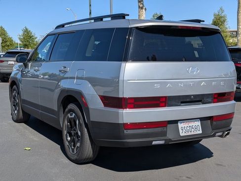 Used 2025 Hyundai Santa Fe SEL image 8