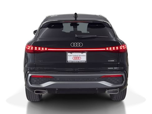New 2025 Audi Q5 Premium image 10