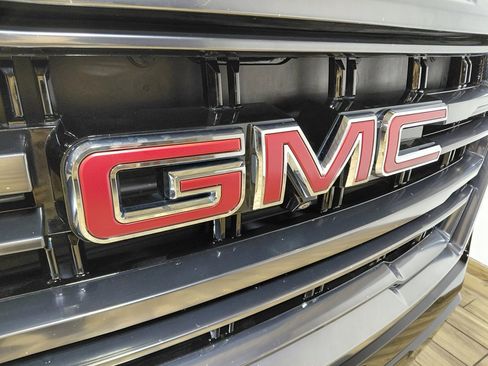 Used 2021 GMC Yukon AT4 w/ AT4 Premium Plus Package image 40
