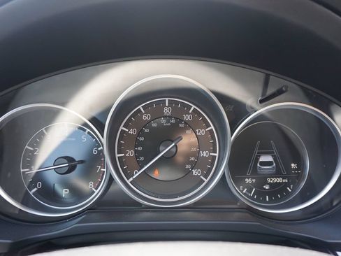 Used 2019 MAZDA CX-5 Touring FWD image 6