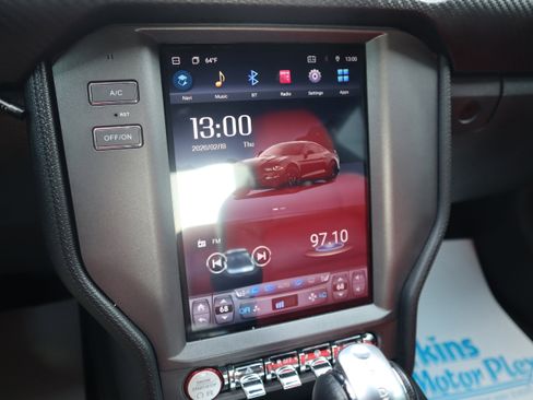 Used 2019 Ford Mustang Coupe image 17