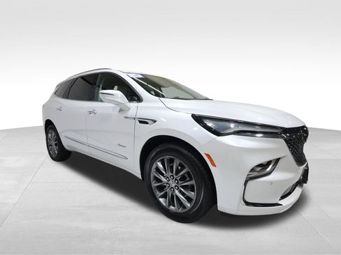 Certified 2024 Buick Enclave Avenir w/ Avenir Technology Package image 6