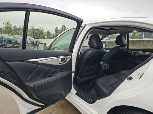 Used 2022 INFINITI Q50 Luxe w/ Cargo Package image 18