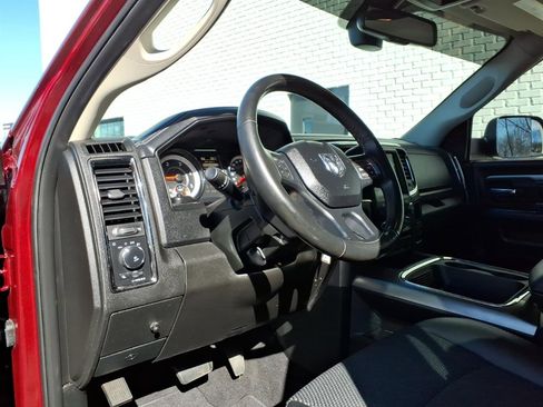 Used 2018 RAM 2500 Big Horn image 5