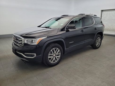 Used 2019 GMC Acadia SLE w/ Driver Alert Package I image 2