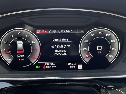 Used 2024 Audi A8 L 3.0T AWD/4WD image 41