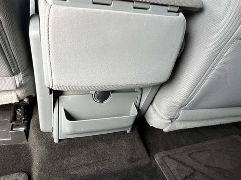 Used 2012 Ford F150 XLT w/ XLT Chrome Pkg AWD/4WD image 18