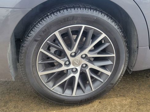 Used 2016 Lexus ES 350 350 w/ Premium Package w/Wood Trim image 5