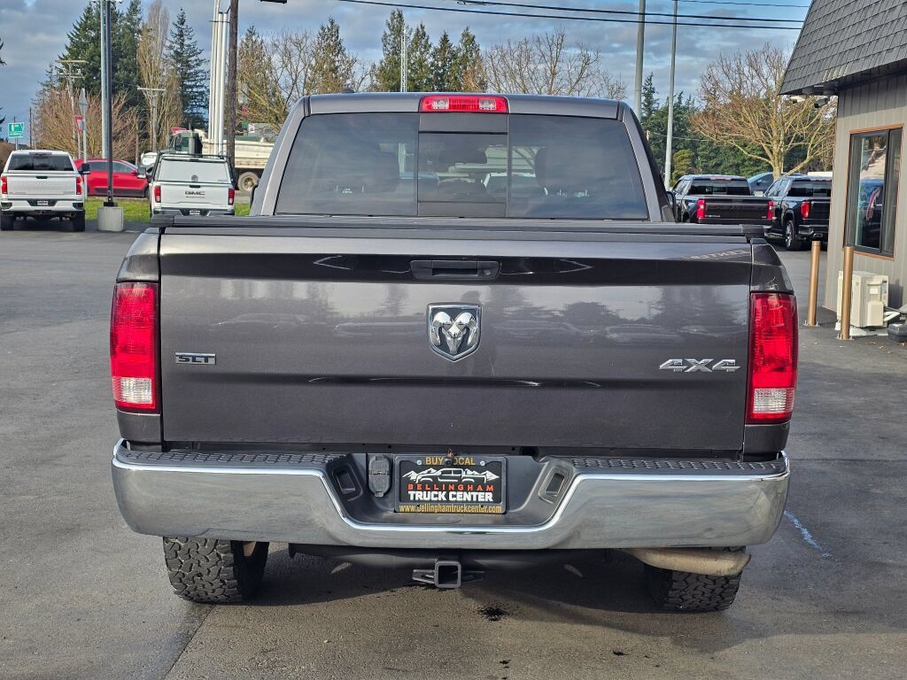 Used 2017 RAM 1500 Classic SLT AWD/4WD image 4
