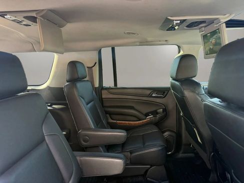 Used 2017 Chevrolet Suburban Premier AWD/4WD image 51