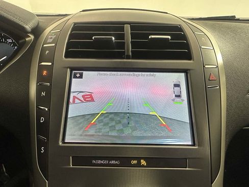 Used 2019 Lincoln MKZ Premiere image 35