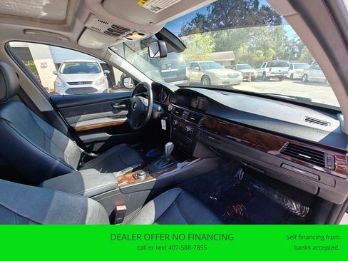 Used 2011 BMW 328i xDrive Sedan image 18