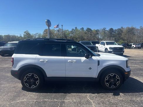 Used 2025 Ford Bronco Sport Outer Banks w/ Outer Banks Tech Package+ image 22