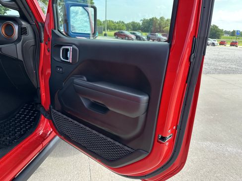 Used 2021 Jeep Gladiator Mojave image 48