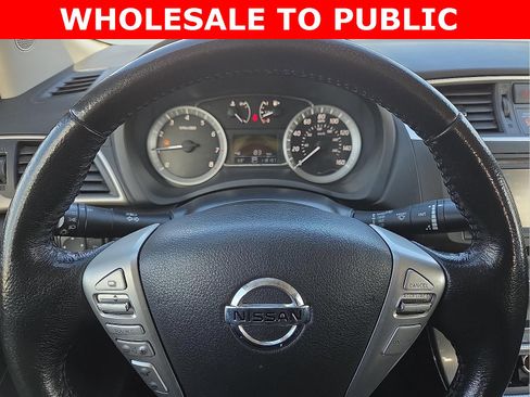 Used 2015 Nissan Sentra SR w/ Navigation Package image 24