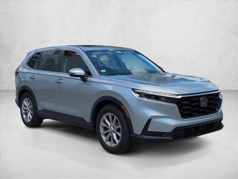 Used 2025 Honda CR-V EX image 3
