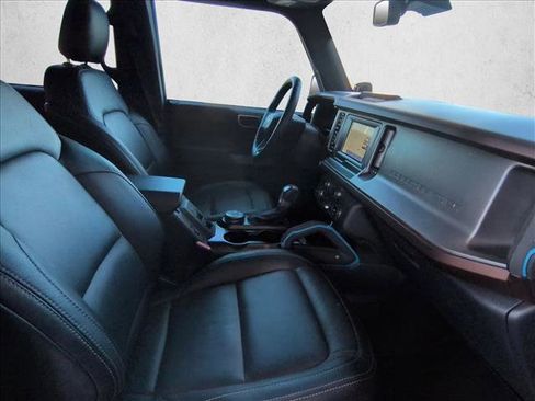 Used 2023 Ford Bronco Outer Banks image 21