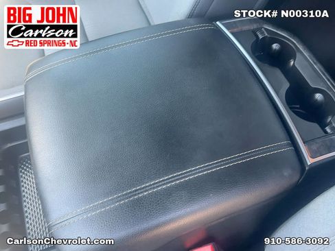 Used 2024 RAM 1500 Big Horn AWD/4WD image 25