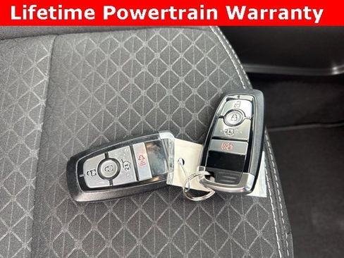 Used 2025 Ford Escape Active image 5