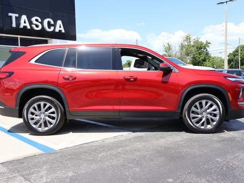 New 2026 Buick Enclave Preferred w/ Power Package FWD image 9