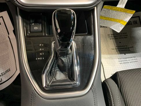 Used 2022 Subaru Legacy Premium image 7
