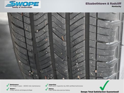 Used 2025 Ford Escape SE w/ PHEV Premium Package image 35