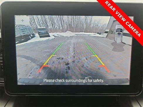 Used 2021 Ford Explorer XLT image 14