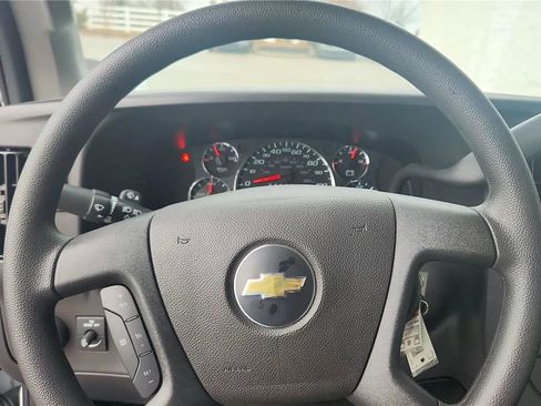 New 2025 Chevrolet Express 3500 w/ Power Convenience Package RWD image 25