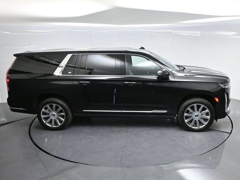 Used 2024 Cadillac Escalade ESV Premium Luxury Platinum AWD/4WD image 73