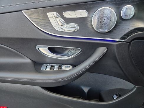 Used 2018 Mercedes-Benz E 400 Coupe image 22