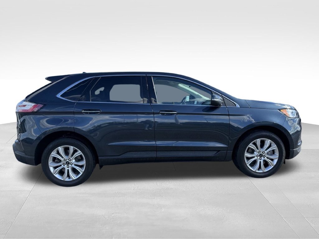 Used 2024 Ford Edge Titanium w/ Equipment Group 301A AWD/4WD image 28