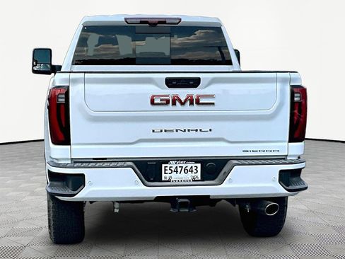 Used 2026 GMC Sierra 2500 Denali w/ Denali Reserve Package AWD/4WD image 5
