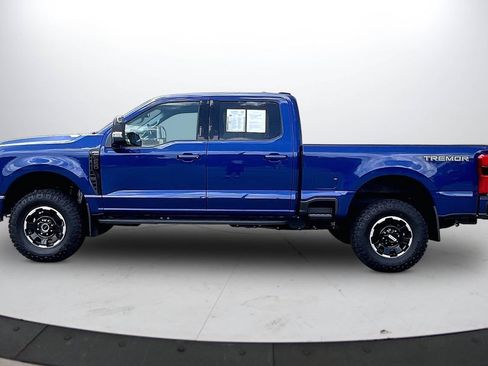 Used 2026 Ford F250 Lariat w/ Tremor Off-Road Package AWD/4WD image 5