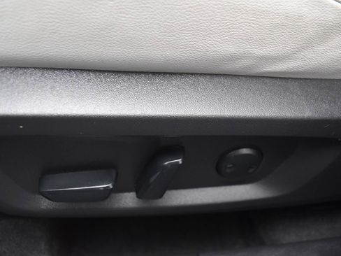 Used 2023 Mitsubishi Outlander SEL 40th Anniversary image 18