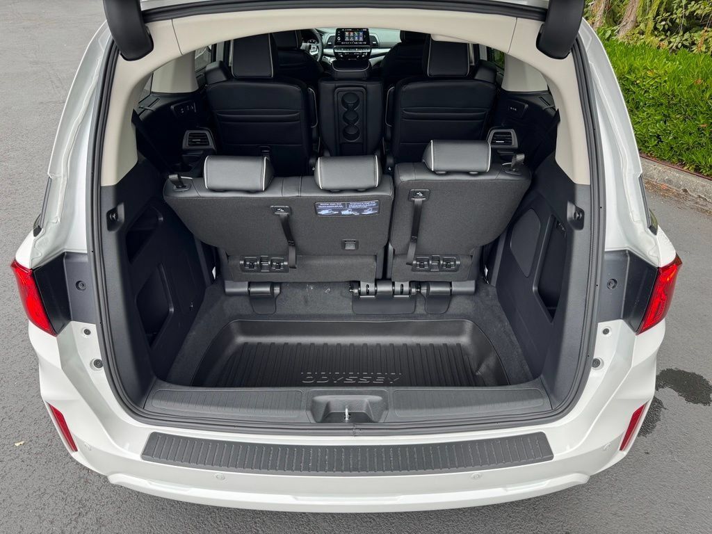 New 2026 Honda Odyssey Elite image 39