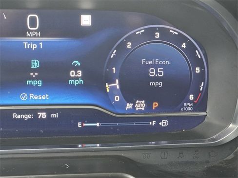 Used 2023 Chevrolet Tahoe LT w/ Luxury Package image 19