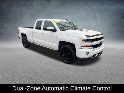Used 2018 Chevrolet Silverado 1500 LT w/ All Star Edition image 9