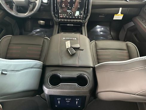 New 2026 GMC Yukon AT4 Ultimate image 22