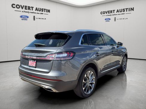 Used 2023 Lincoln Nautilus Reserve w/ Equipment Group 201A AWD/4WD image 5