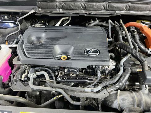 Used 2023 Lexus RX 350h w/ Accessory Package (Z1) AWD/4WD image 30