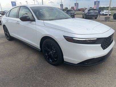 New 2025 Honda Accord SE