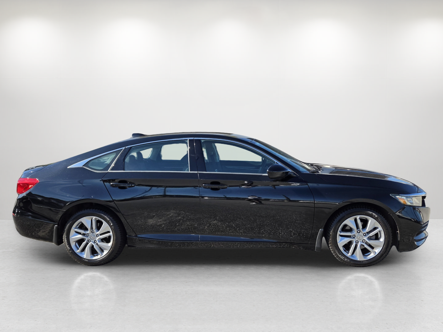 Used 2020 Honda Accord LX image 4
