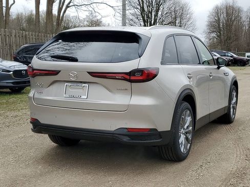 New 2026 MAZDA CX-90 3.3 Turbo w/ Preferred Package AWD/4WD image 3