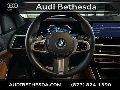 Used 2025 BMW X5 xDrive40i w/ M Sport Package image 16