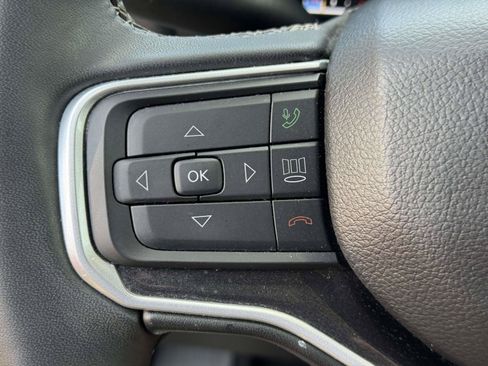 Used 2023 Jeep Wagoneer 4WD w/ Convenience Group I image 21
