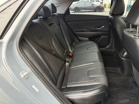 Used 2021 Hyundai Elantra Limited w/ Cargo Package FWD image 26