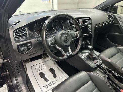 Used 2015 Volkswagen GTI 4-Door image 14